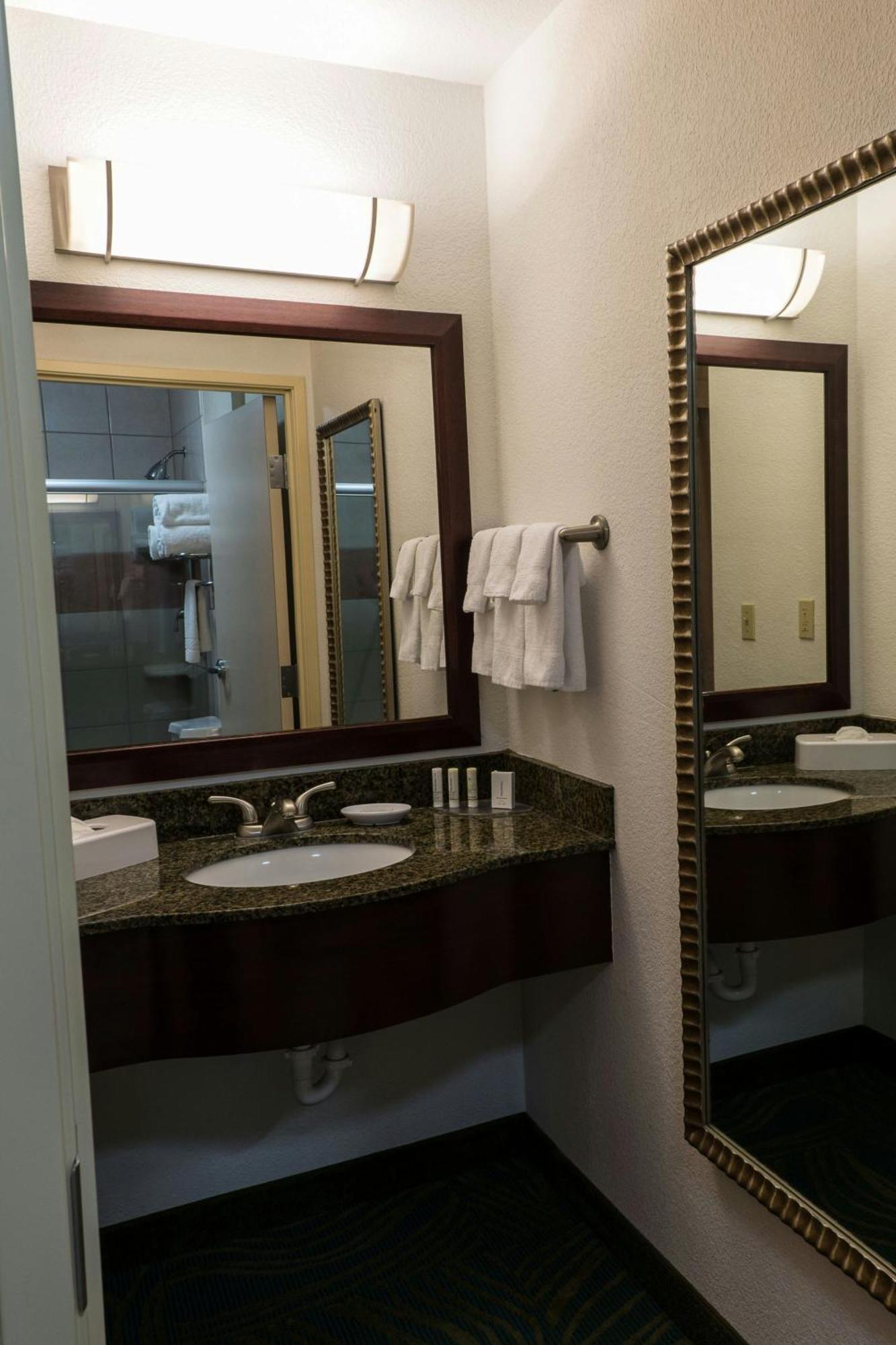 Springhill Suites Ridgecrest Εξωτερικό φωτογραφία