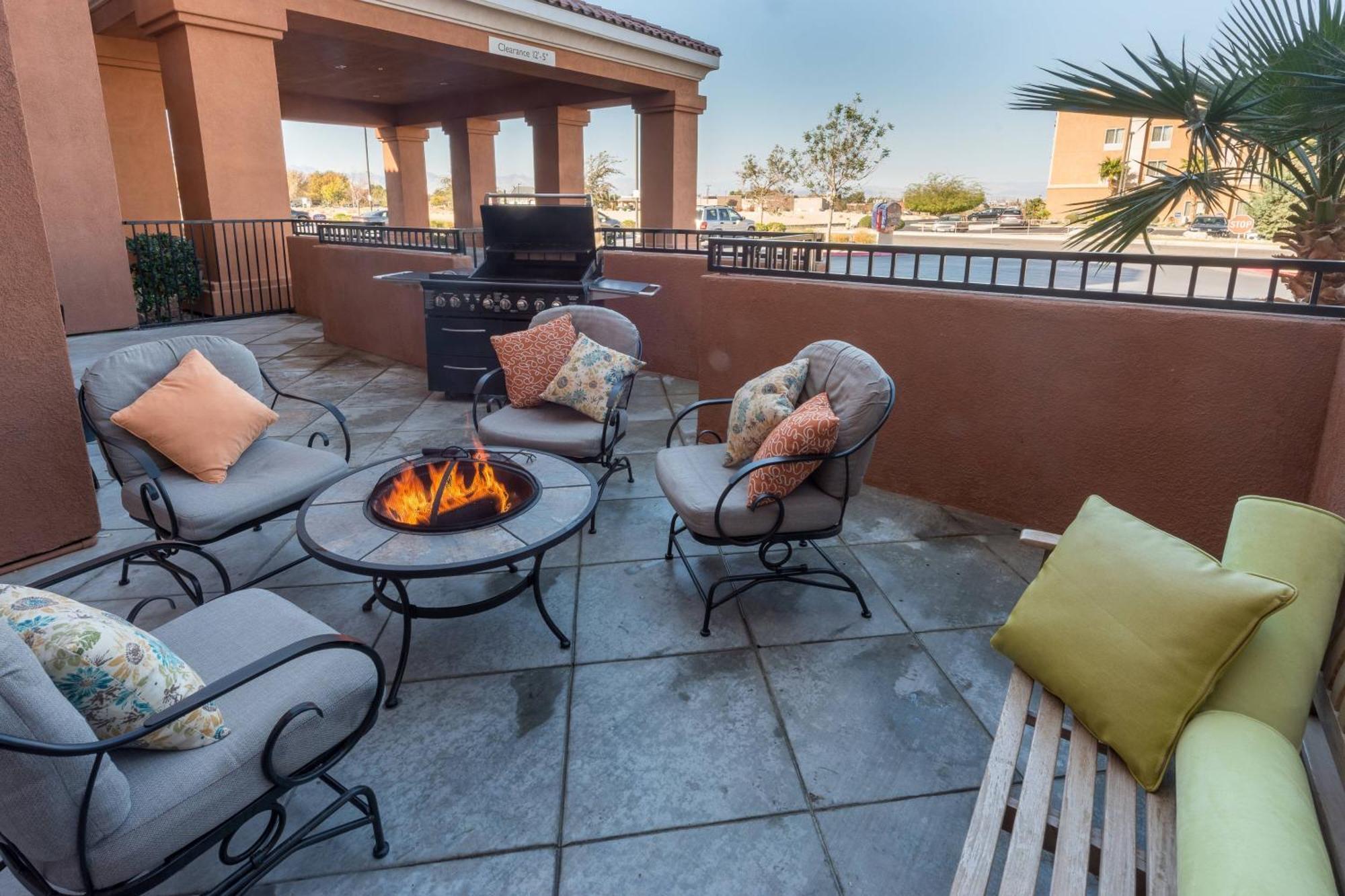 Springhill Suites Ridgecrest Εξωτερικό φωτογραφία